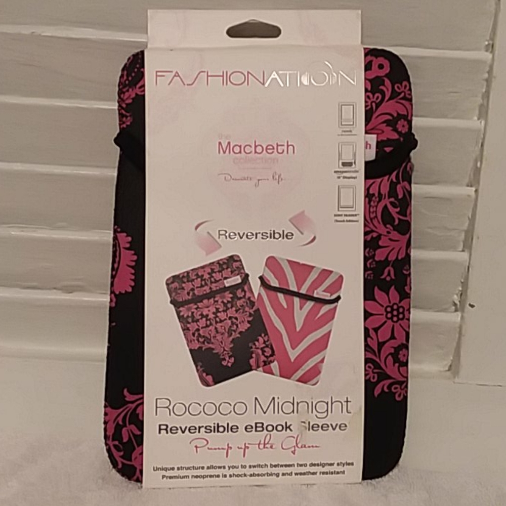 NIP☆ Reversible eBook Sleeve